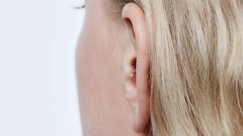 Oticon Opn&trade; G&ouml;r&uuml;nmez Kanal İ&ccedil;i (IIC)